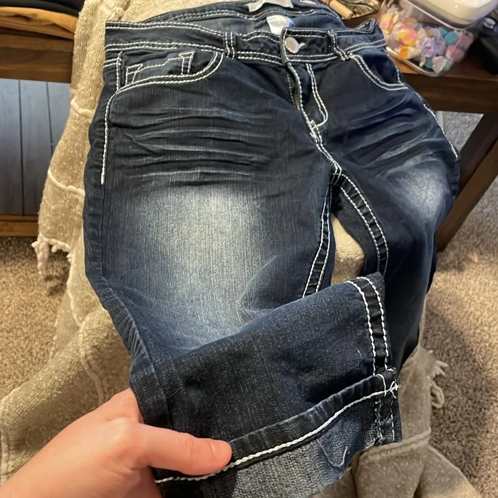 Capris - Picture 2 of 3